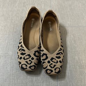 Vivaia Leopard print Square Toe Ballet Flats